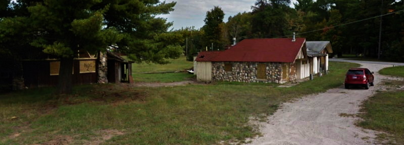 Atlanta Gas Station and Cabins - Street View 2015